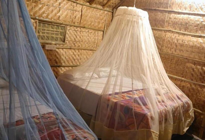 בית מלון כפרי Hampi Waterfall Cottages