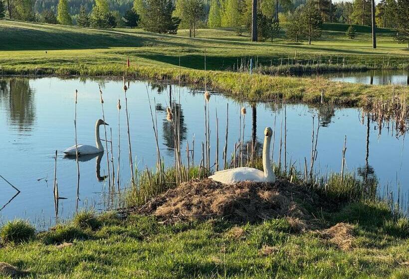 Отель Hill Side Golf & Sports Resort