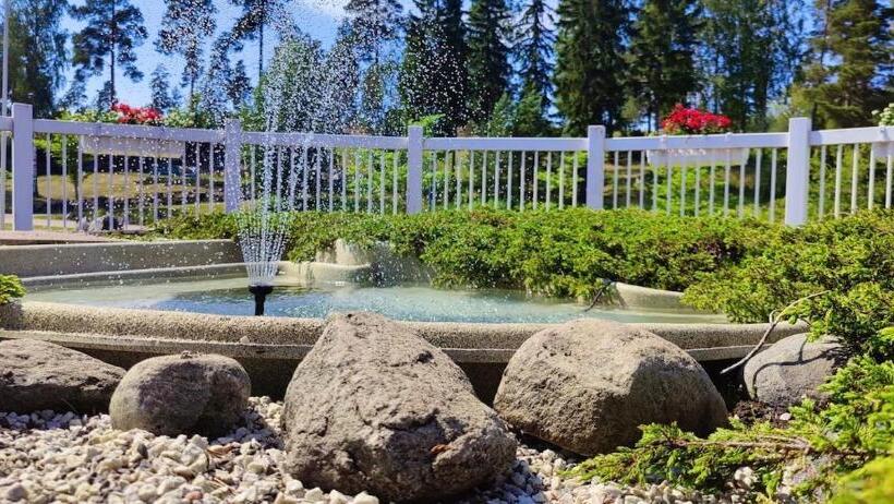 Отель Hill Side Golf & Sports Resort