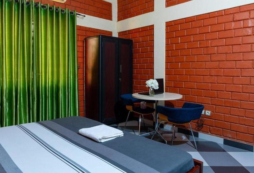 Отель Home Sweet Home Cococodji