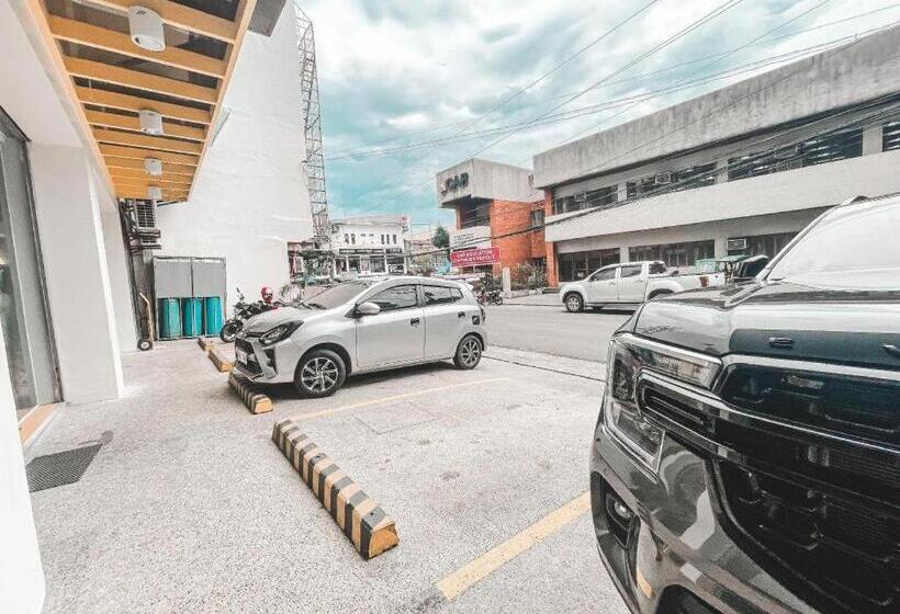 هتل Lavero Suites