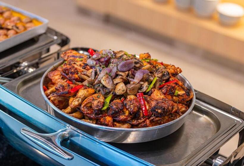 בית מלון כפרי Morina Beach