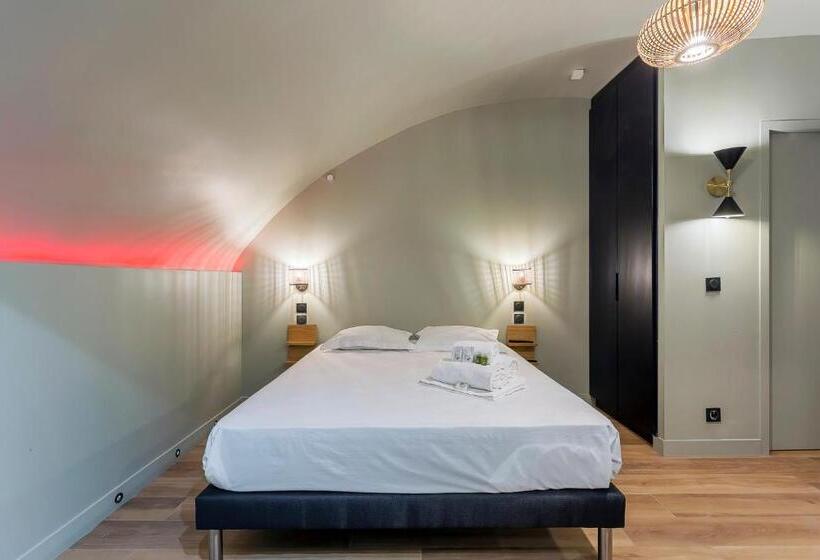 Отель Suite Romantique Balnéo Centre Lyon