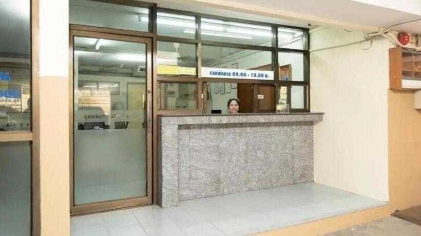 فندق Surang Mansion