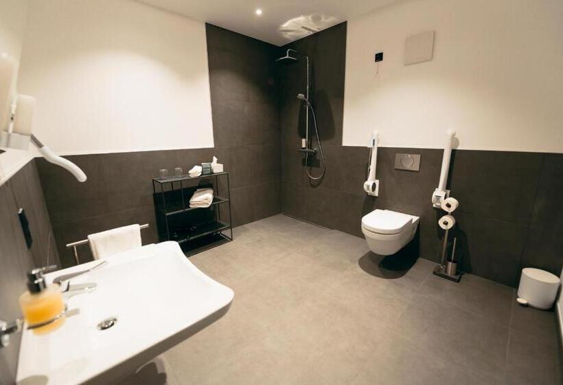 ホテル Target World Hunter S Lodge