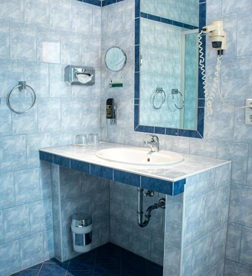 فندق Trend Lokal Rooms Bar