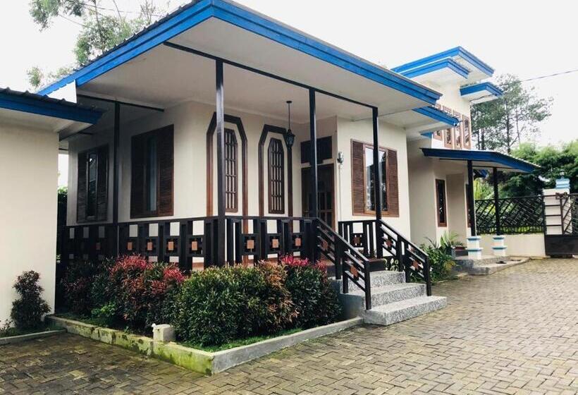 ホテル Villa Mutiara Hitam Situ Cileunca Pangalengan