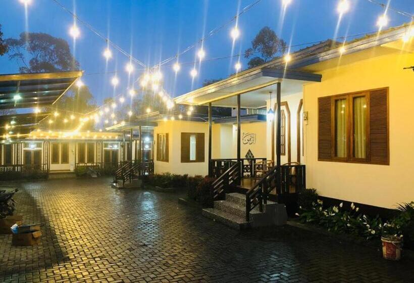 ホテル Villa Mutiara Hitam Situ Cileunca Pangalengan