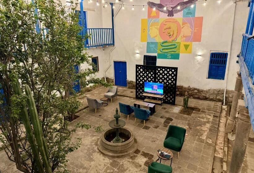 Отель Way Kap Hostel Cusco