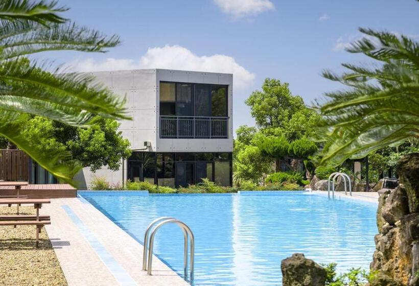 Jeju Aewol Hongsland Pension