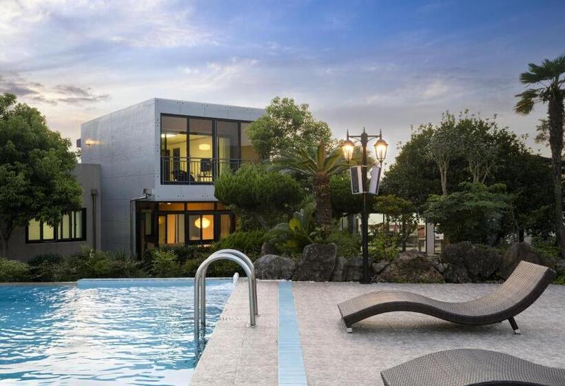 Jeju Aewol Hongsland Pension