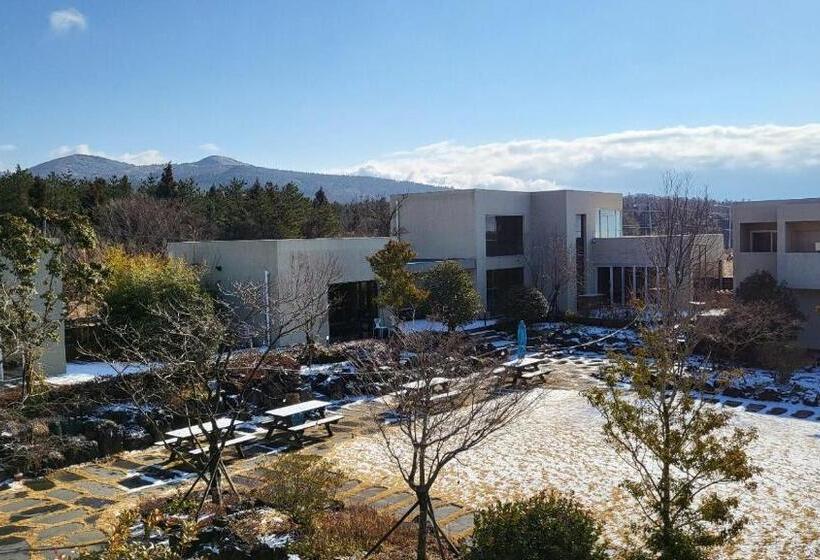 Jeju Sanlok2 Pension