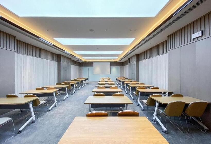 Ji Hotel Changchun North Lake Wuyue Plaza