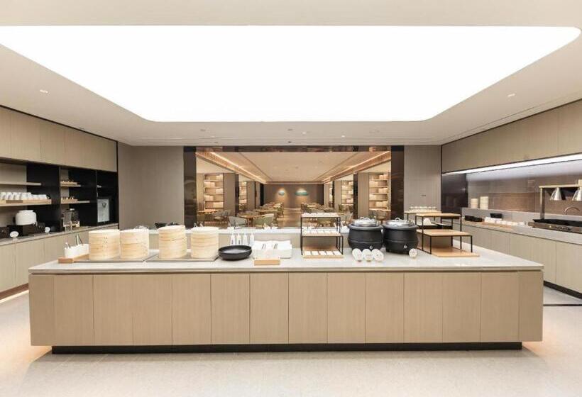 Ji Hotel Nanjing Pukou Hongyang Plaza