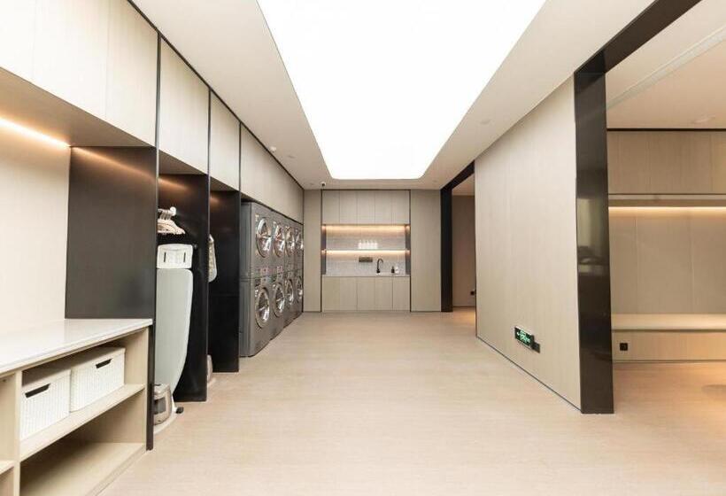 Ji Hotel Nanjing Pukou Hongyang Plaza