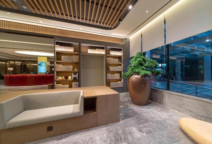 Ji Hotel Wuhan International Plaza