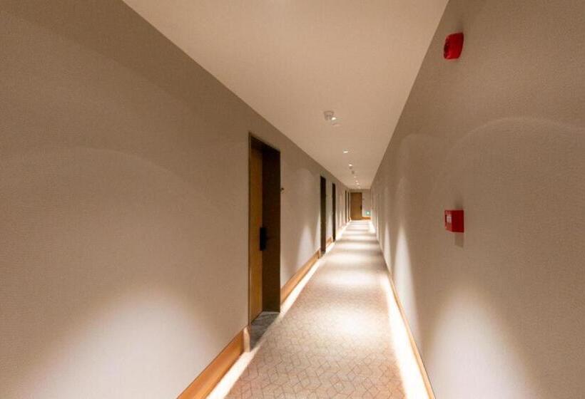 Ji Hotel Wuhan International Plaza
