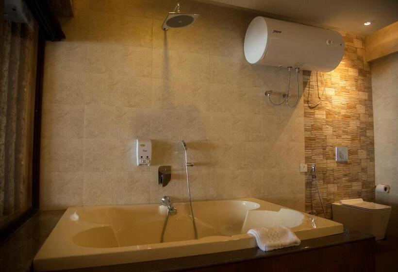 Jiva Resort Cherrapunjee