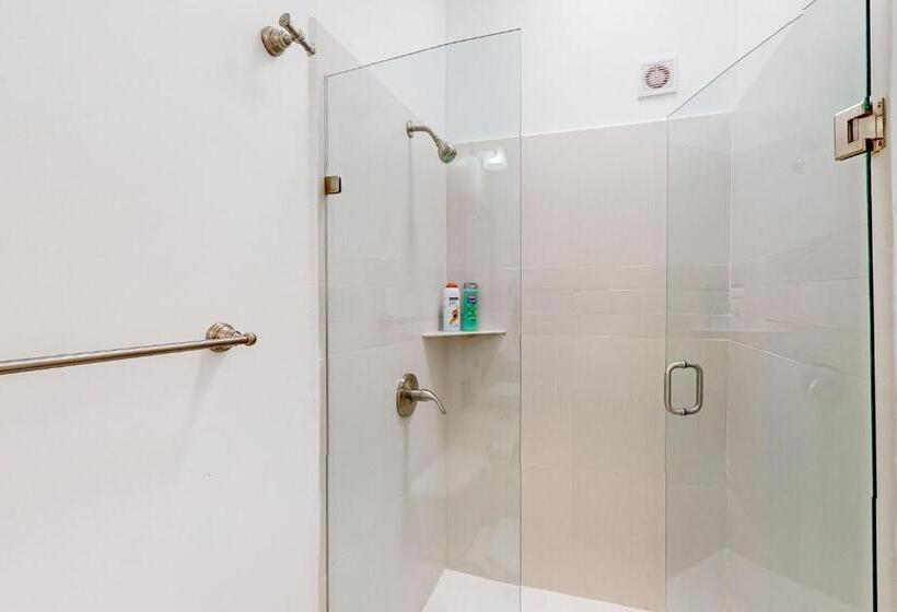 Jr Suite 2   Playa Arcangel