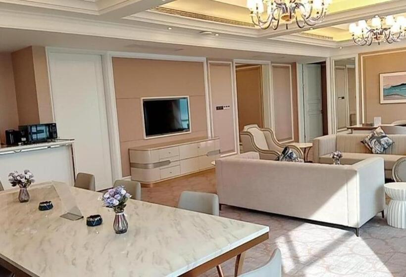 Khemarak Hotel 凯娜酒店