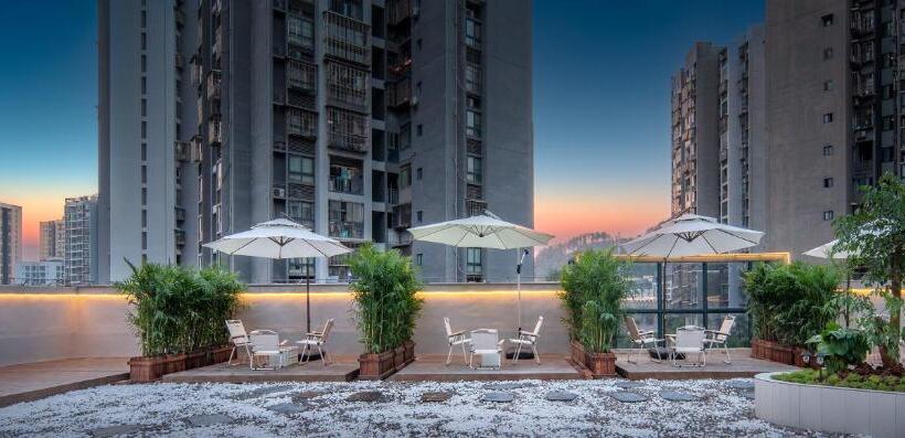 Lan Hotel（江北国际机场店）