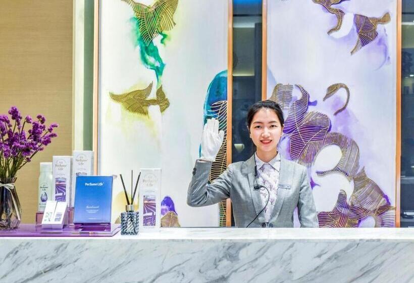 Lavande Hotel Chongqing Nanping Walking Street Wanda Plaza