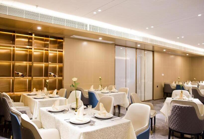 Lavande Hotel Shenzhen Dongmen Shuibeicuizhu Metro Station