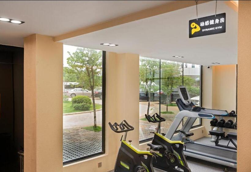 Meet Garden Hotel Baiyun International Airport