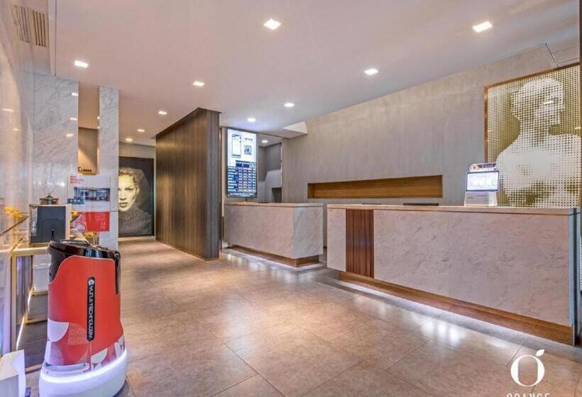 Orange Hotel Beijing Wangfujing Pedestrian Street