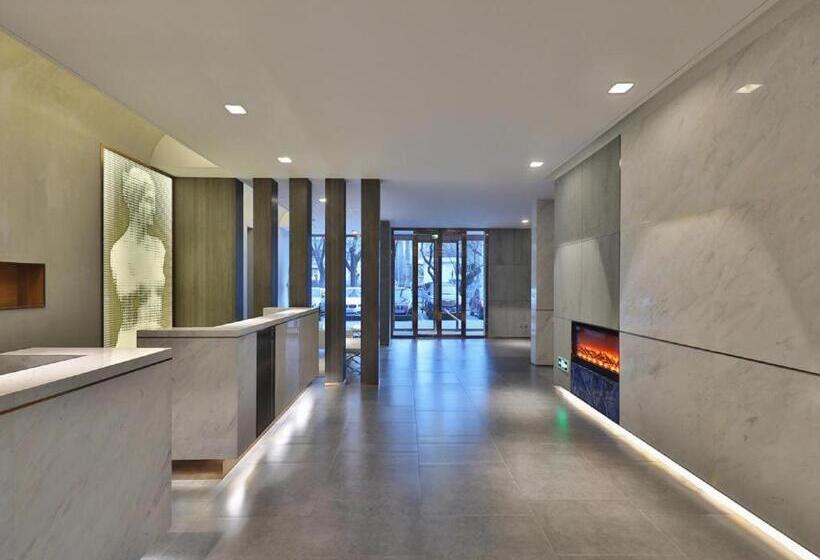 Orange Hotel Beijing Wangfujing Pedestrian Street