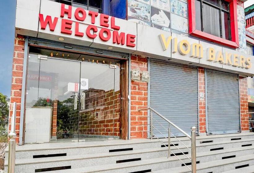 Oyo 82482 Hotel Welcome