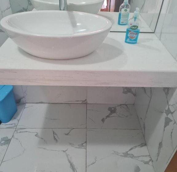 بنسيون Antigoni Bellavista Suites