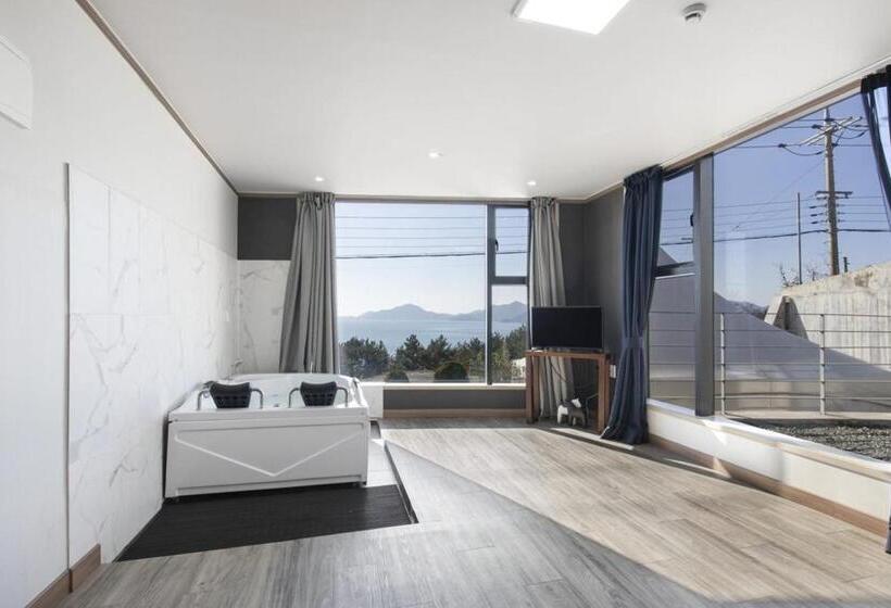 ペンション Beotkkotgil Jinaseo