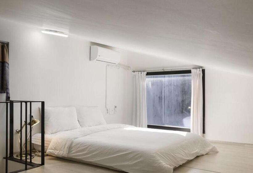 ペンション Beotkkotgil Jinaseo