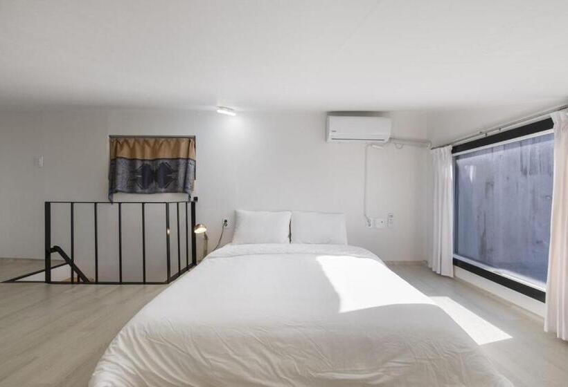 ペンション Beotkkotgil Jinaseo