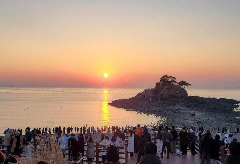 膳宿费 Buan Gureum Hosu Maeul Badagaboineun Jib