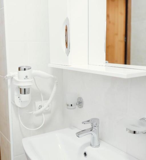 پانسیون Family еко номери та будинки