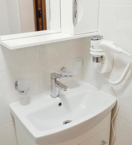 پانسیون Family еко номери та будинки