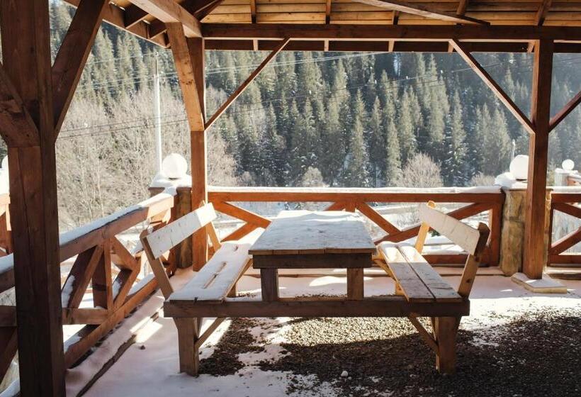 پانسیون Family еко номери та будинки