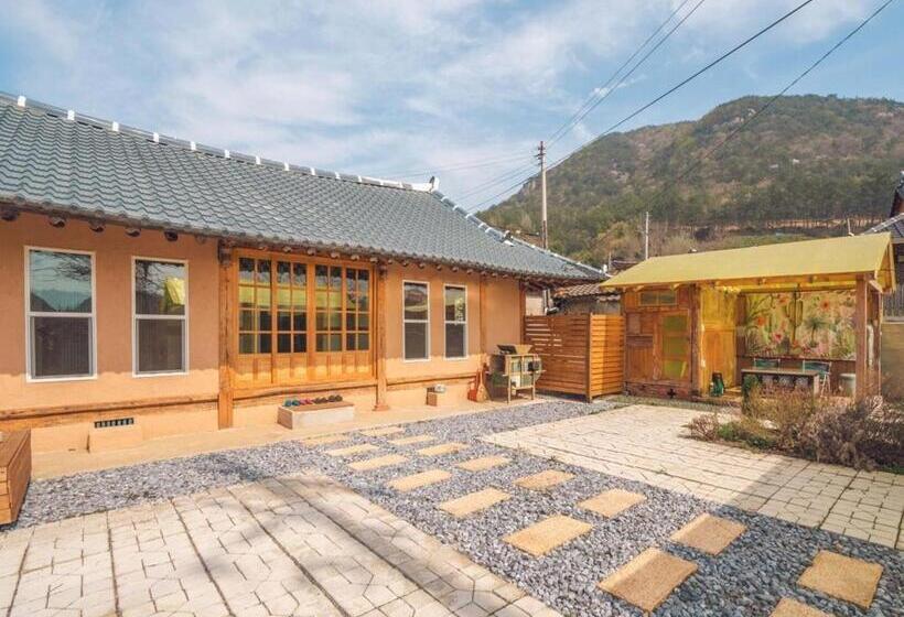 פנסיון Goheung Namsoonjae Hanok Stay
