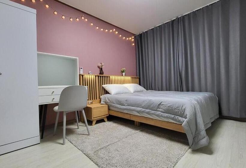 פנסיון Goseong Deulggot Stay Private House