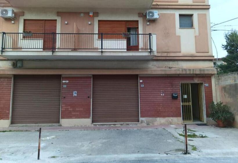 Пансион Koinè Comfort Rooms