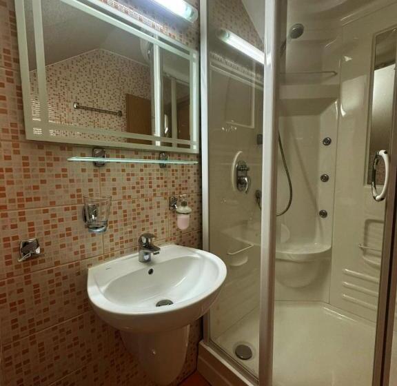 بنسيون La Cuib Cristian Sibiu