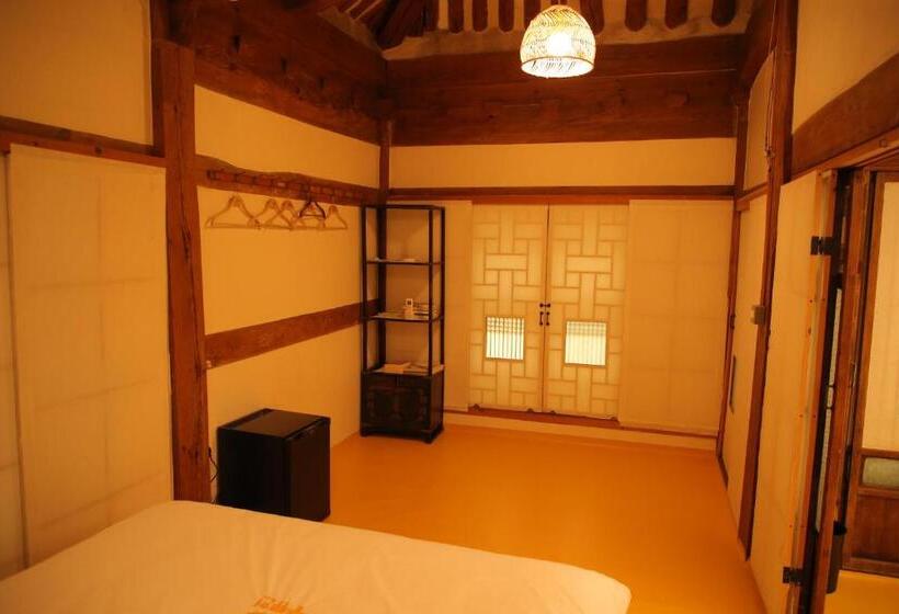פנסיון Pungryuheon Hanok Stay