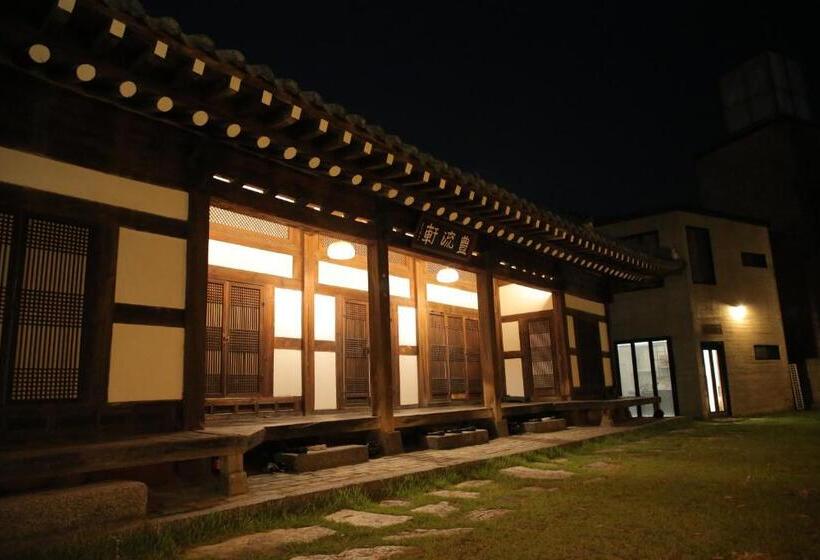 פנסיון Pungryuheon Hanok Stay