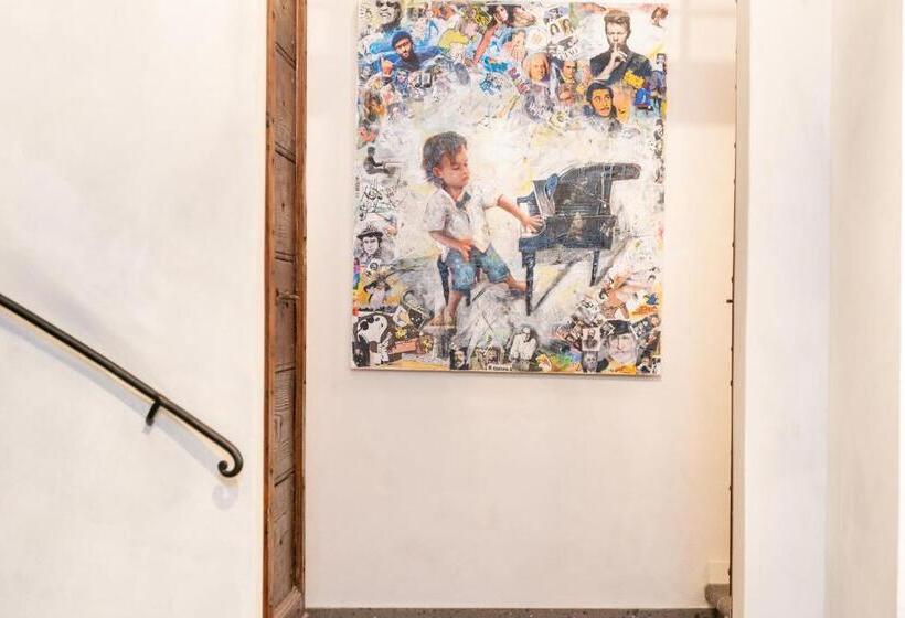 פנסיון Residenza Leutari