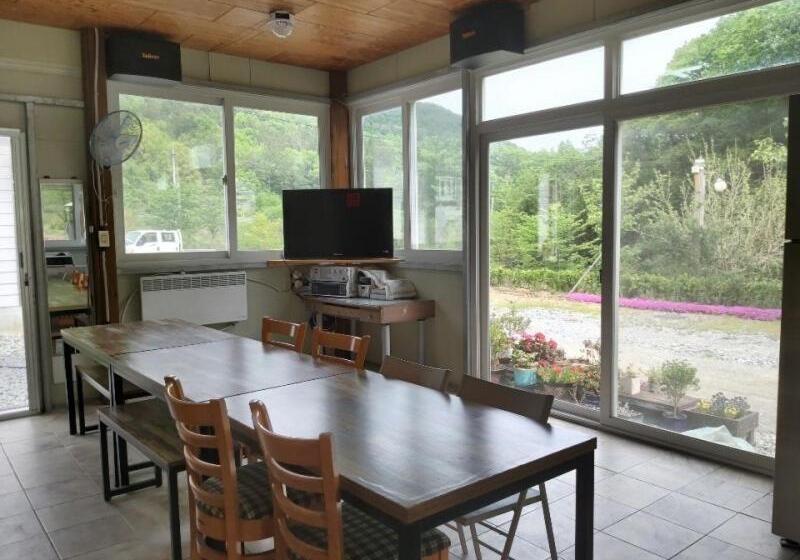 膳宿费 Sangjoo Munjangdae Healing House