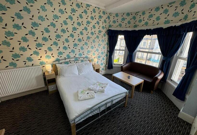 بنسيون The Paradise Guest House