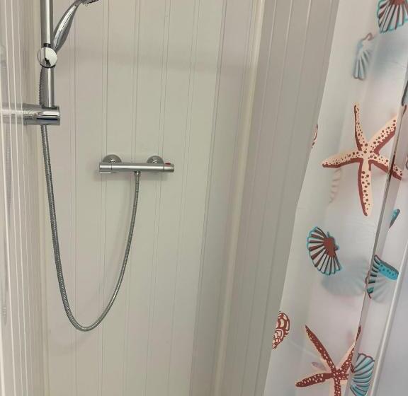 بنسيون The Paradise Guest House