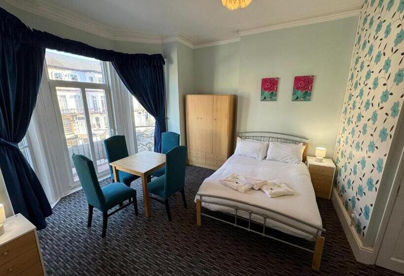 بنسيون The Paradise Guest House